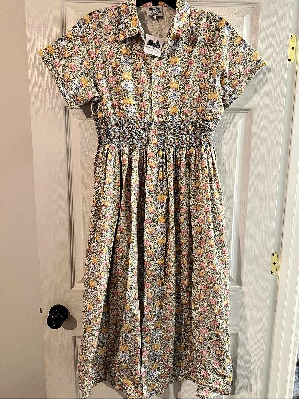 Pumpkin Tiny Town Smocks Floral Midi Dress Size Large NWT
